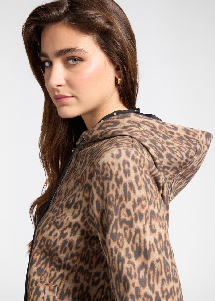 G850Z000402N001_10I_high-res