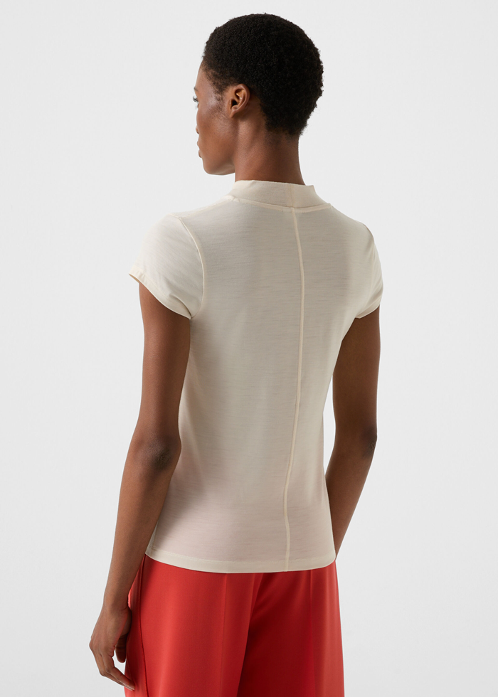 262-5650-9692-106_s01_life_backtop_01_b2c_1764160048