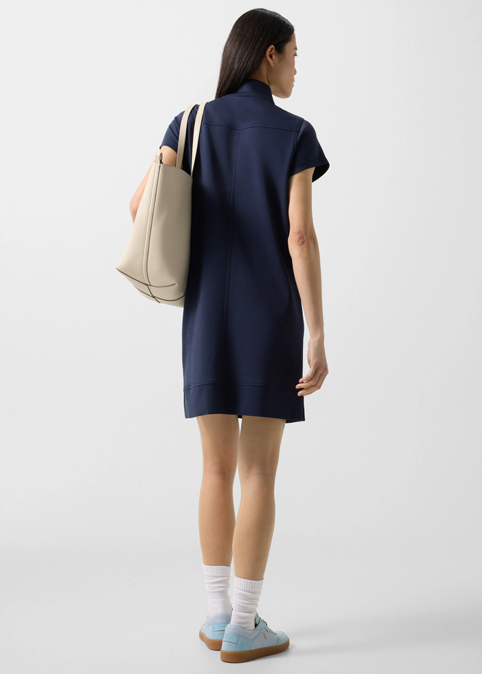 262-6649-5253-464_s01_life_back_01_b2c_1772202784